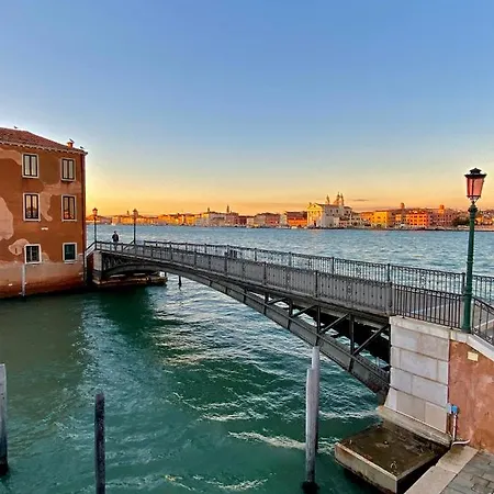Al Ponte Lungo - Giudecca * Wenecja